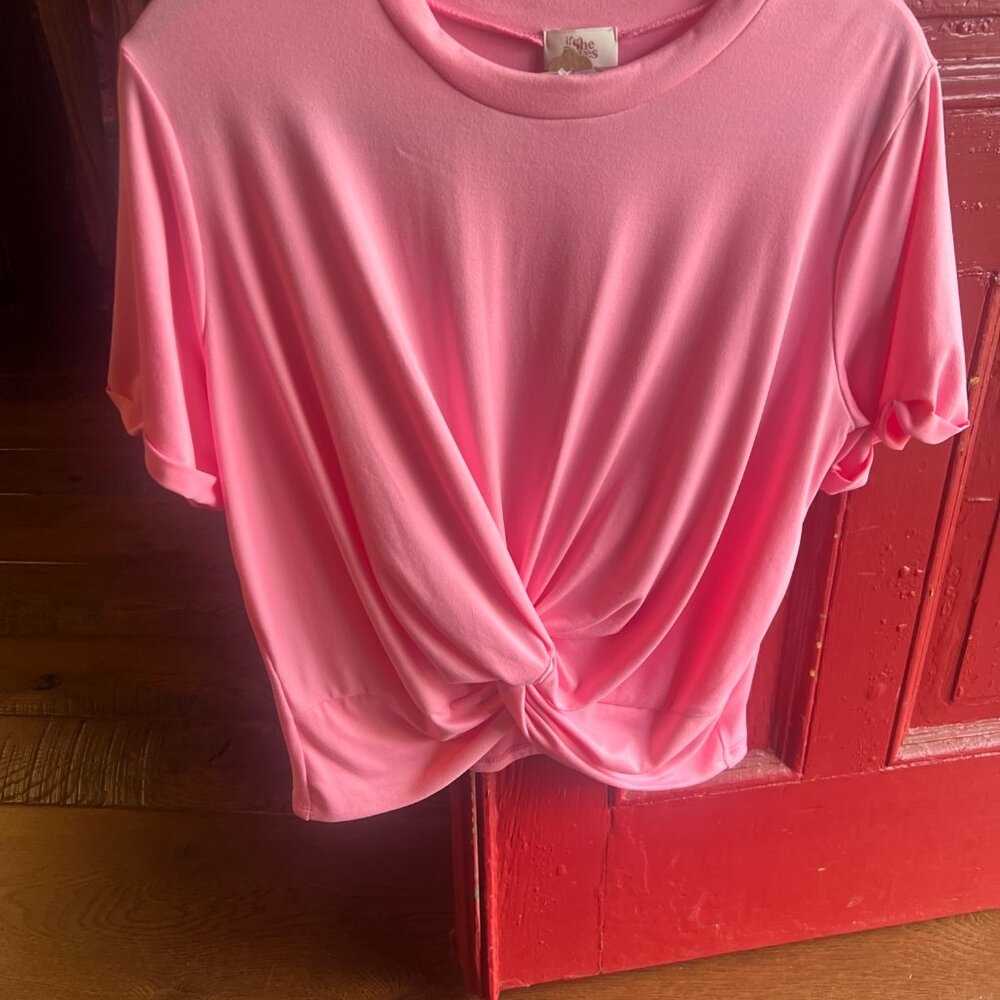 Lovely Twisted Knot T-Shirt: PINK